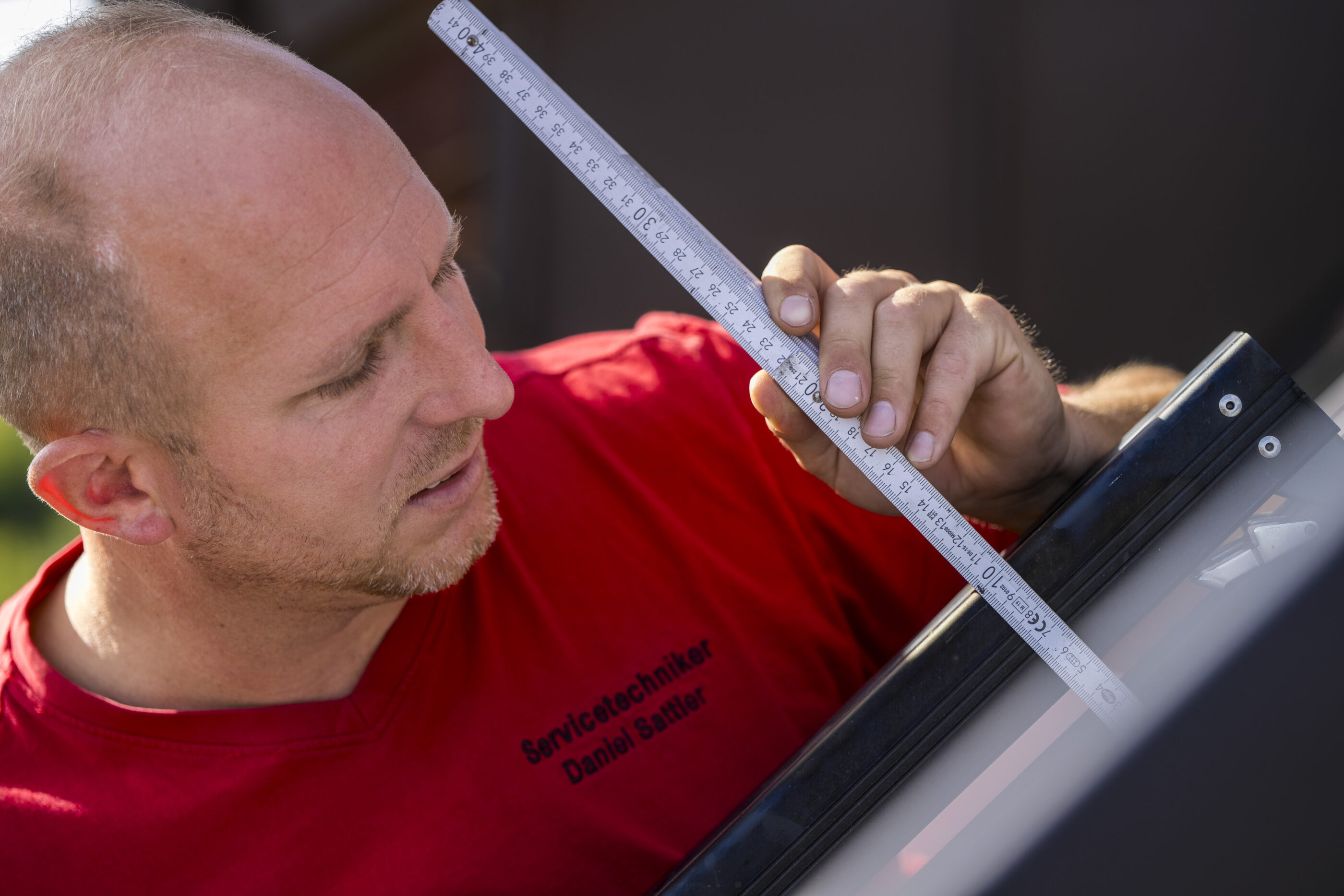 Roto Dachfenster Reparatur: Lebensdauer der Dachfenster einfach verlängern