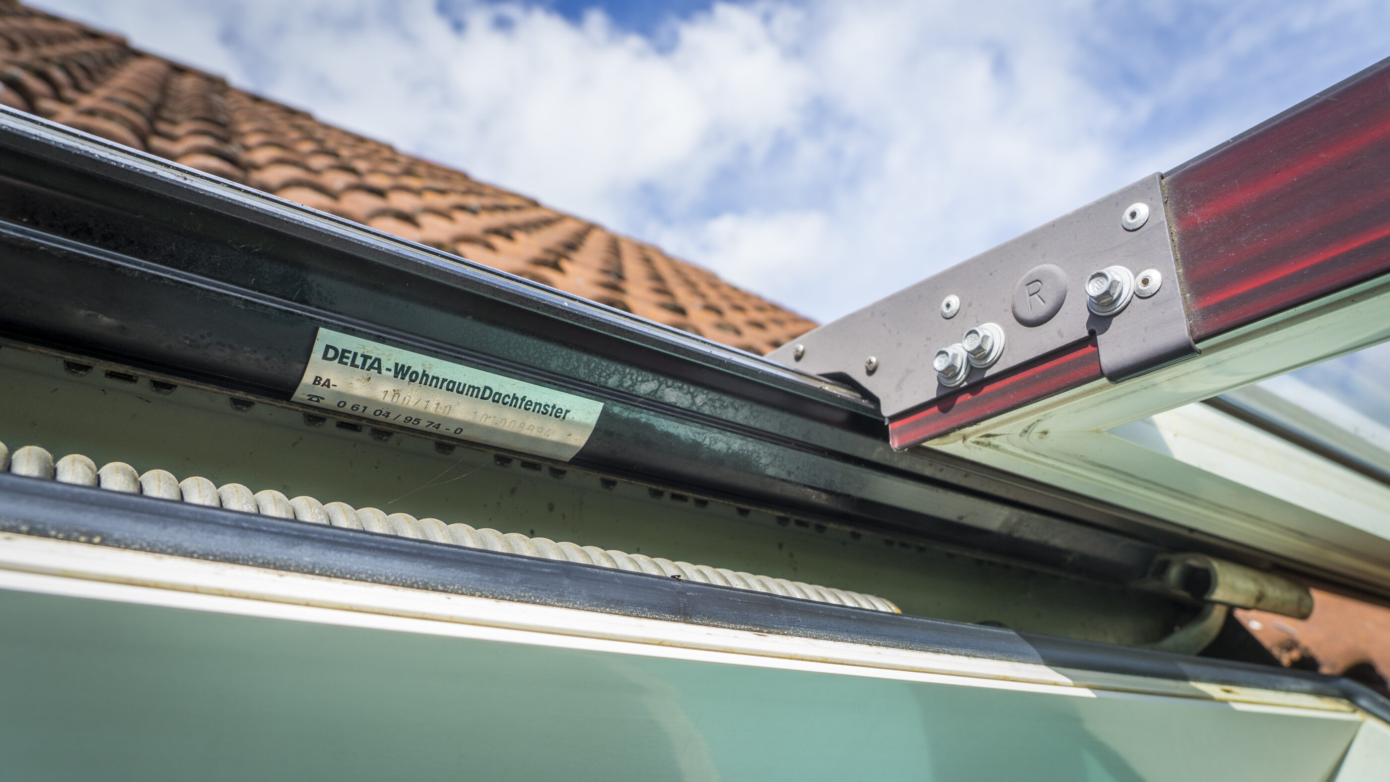 sicherheitshinweis für braas dachfenster: jetzt nachrüsten lassen!