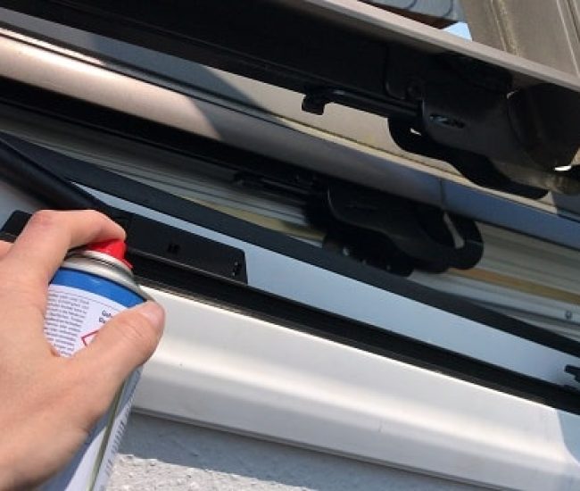 Roto Dachfenster Wartung